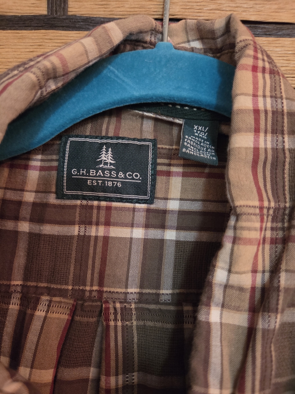 G.H. Bass & Co. Men's Brown Plaid Button-Up Shirt